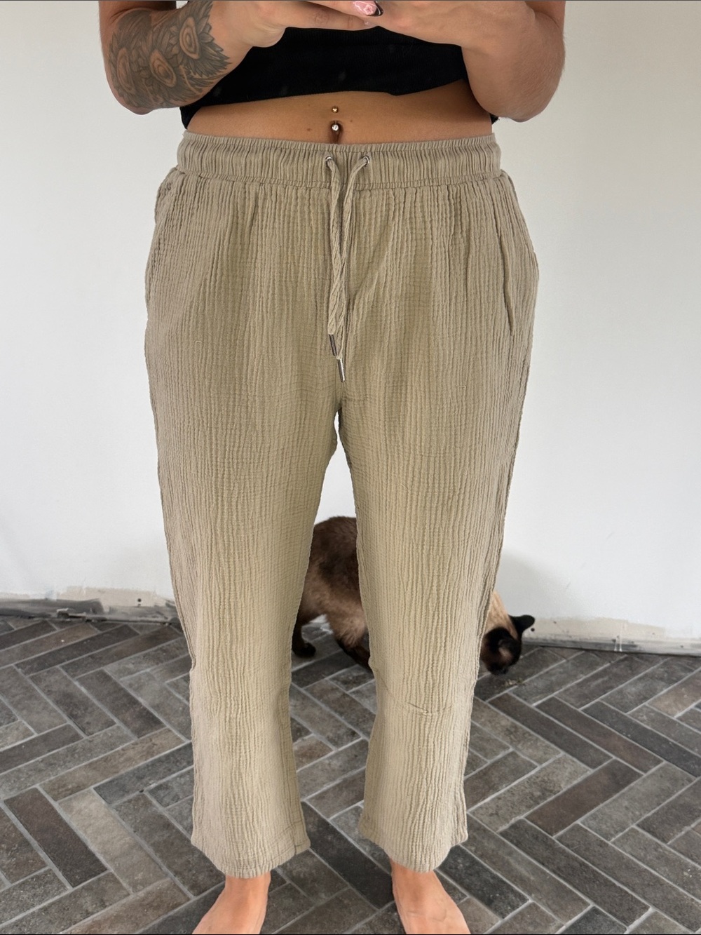 Relaxed Drawstring women’s Pants in Taupe